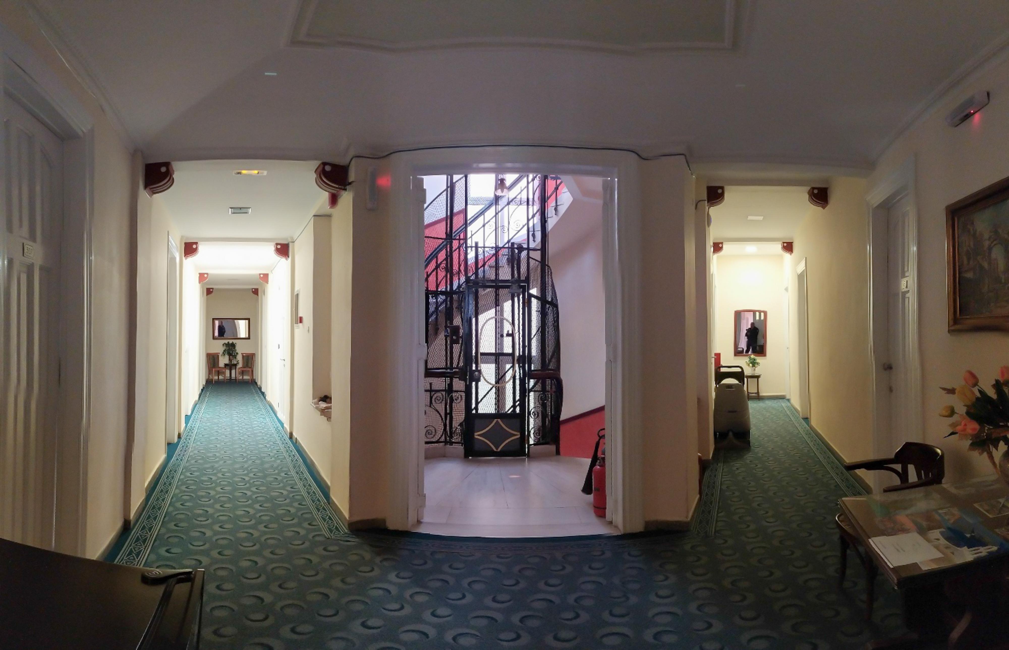 Cecil Hotel Athènes Extérieur photo